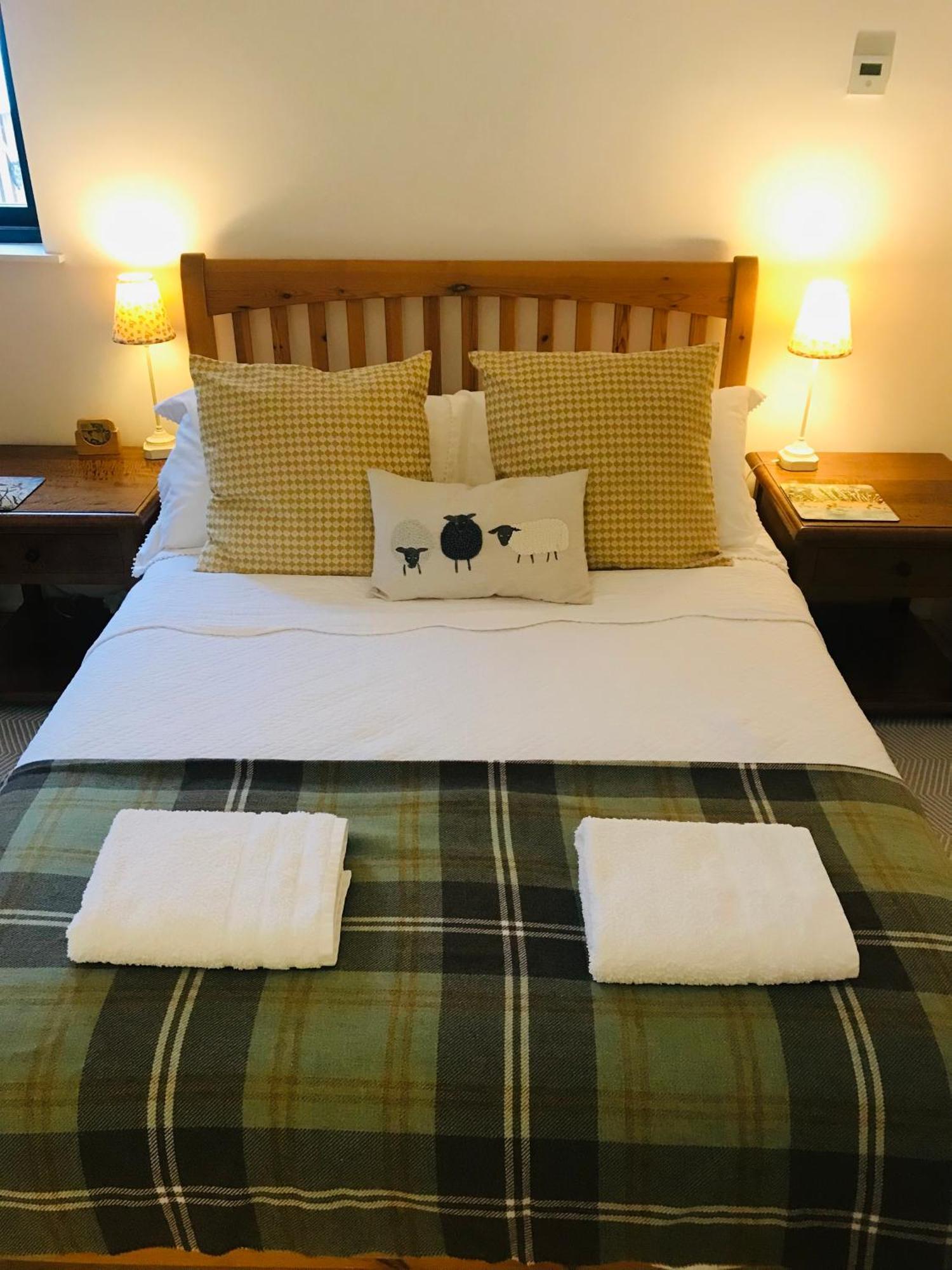 City Central Quiet Garden Apartment With Free Parking Inverness Dış mekan fotoğraf